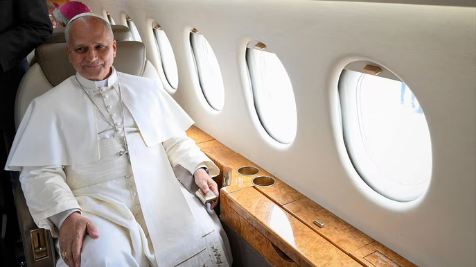 El Vaticano trabaja en Buenos Aires para definir la agenda, la logística y la seguridad de la visita del Papa Una comitiva de la Santa Sede inicia este lunes con reuniones con representantes de la Iglesia local y funcionarios vinculados a la visita del Papa.