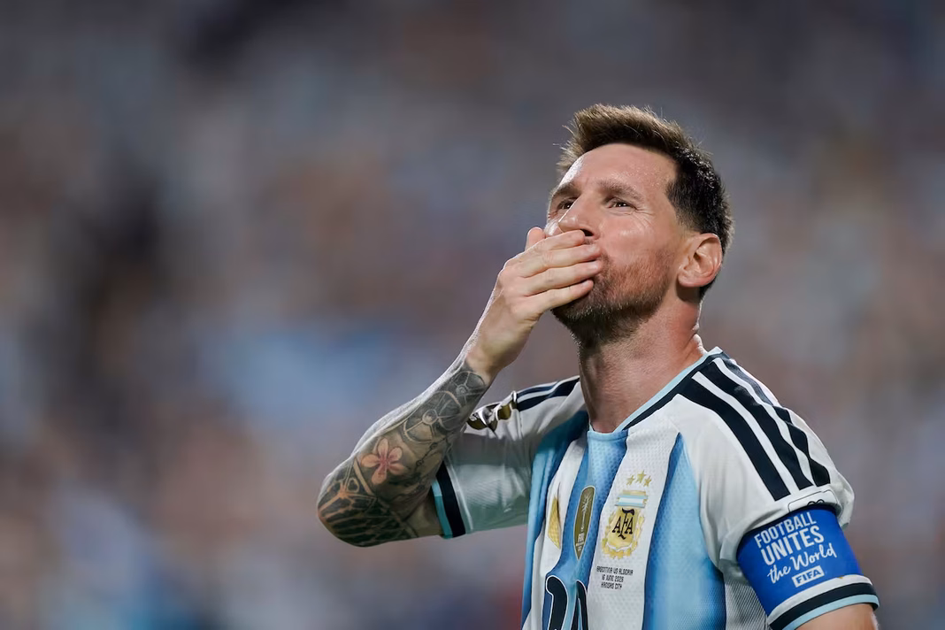 Legisladores de distintos espacios bonaerenses reaccionaron al retiro de Lionel Messi y destacaron sus más de 20 años con la Selección argentina.