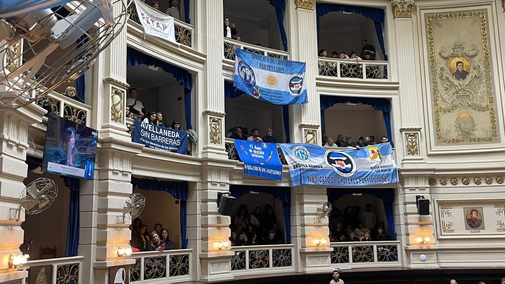 La semana pasada, agrupaciones de personas con discapacidad se agolparon en los palcos de la Legislatura durante el debate de la Ley de Régimen de Empleo Protegido.