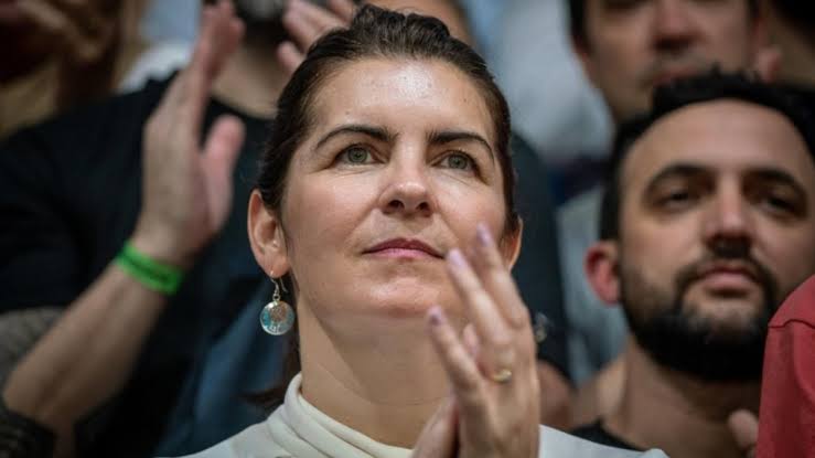 La UTA se enfrenta a Mariel Fernández al asegurar que el nuevo sistema de transporte no contempla la continuidad laboral de los 800 choferes de Moreno. 