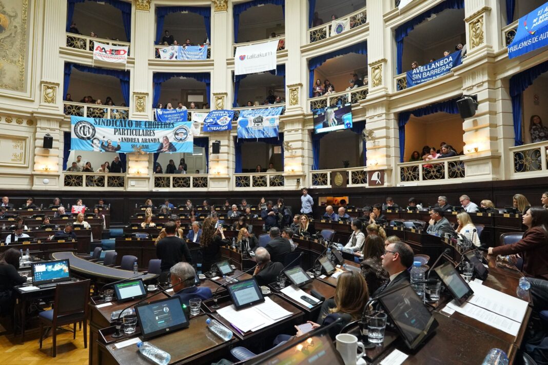 Diputados Bonaerenses realizó su informe mensual sobre la actividad en la Cámara baja. Quién presentó más proyectos en agosto.