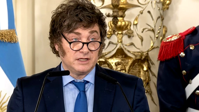 El discurso de Milei por Malvinas desató nuevos cruces en la Legislatura bonaerense Legisladores bonaerenses reaccionaron al discurso de Javier Milei por Malvinas, entre respaldos, críticas al giro oficial y reparos por la base naval.