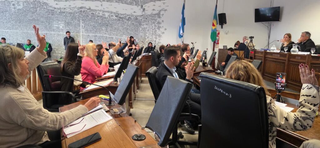 El intendente de Zárate lanzó duros cuestionamientos a La Libertad Avanza por votar similar al PJ un proyecto del Ejecutivo. 