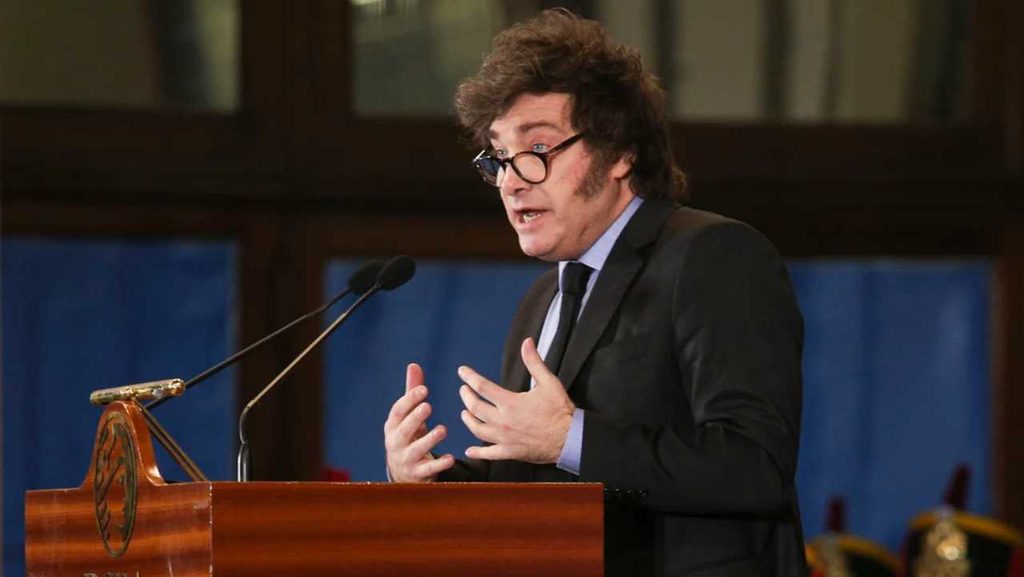 El presidente, Javier Milei, encabeza una nueva reunión de Gabinete en la Casa Rosada, y recibe a los diputados y senadores nacionales de La Libertad Avanza