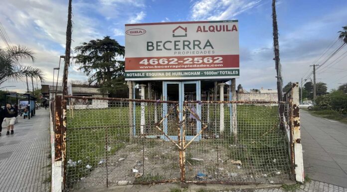 El peronismo volvió a presentar en la Legislatura la ley de inquilinos bonaerenses La senadora de Fuerza Patria, Mónica Macha, volvió a presentar la ley para eximir a los inquilinos bonaerenses del pago de comisiones inmobiliarias.