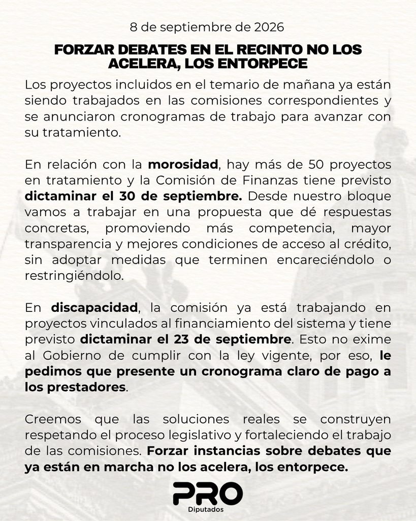 Diputados nacionales del PRO cruzaron a la oposición por la sesión que lograron abrir este miércoles. 