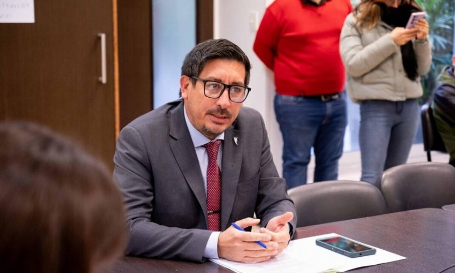 El diputado de Unión y Libertad, Martín Rozas, presentó un proyecto de declaración para que el Ejecutivo provincial implemente la educación financiera en las escuelas bonaerenses.