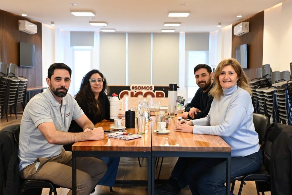 Representantes del Colegio de Farmacéuticos de la provincia de Buenos Aires mantuvieron una reunión con autoridades de CICOP.