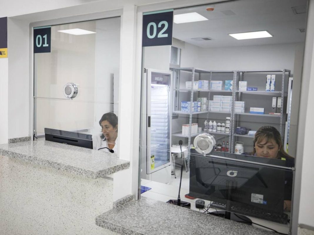 Representantes del Colegio de Farmacéuticos de la provincia de Buenos Aires mantuvieron una reunión con autoridades de CICOP.
