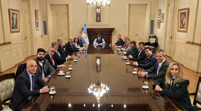 Congreso: la mesa política busca ordenar la agenda legislativa y acelerar proyectos claves Con Javier Milei a la cabeza, la mesa política se reúne para ordenar la agenda del Congreso y establecer las estrategias para acelerar proyectos claves.