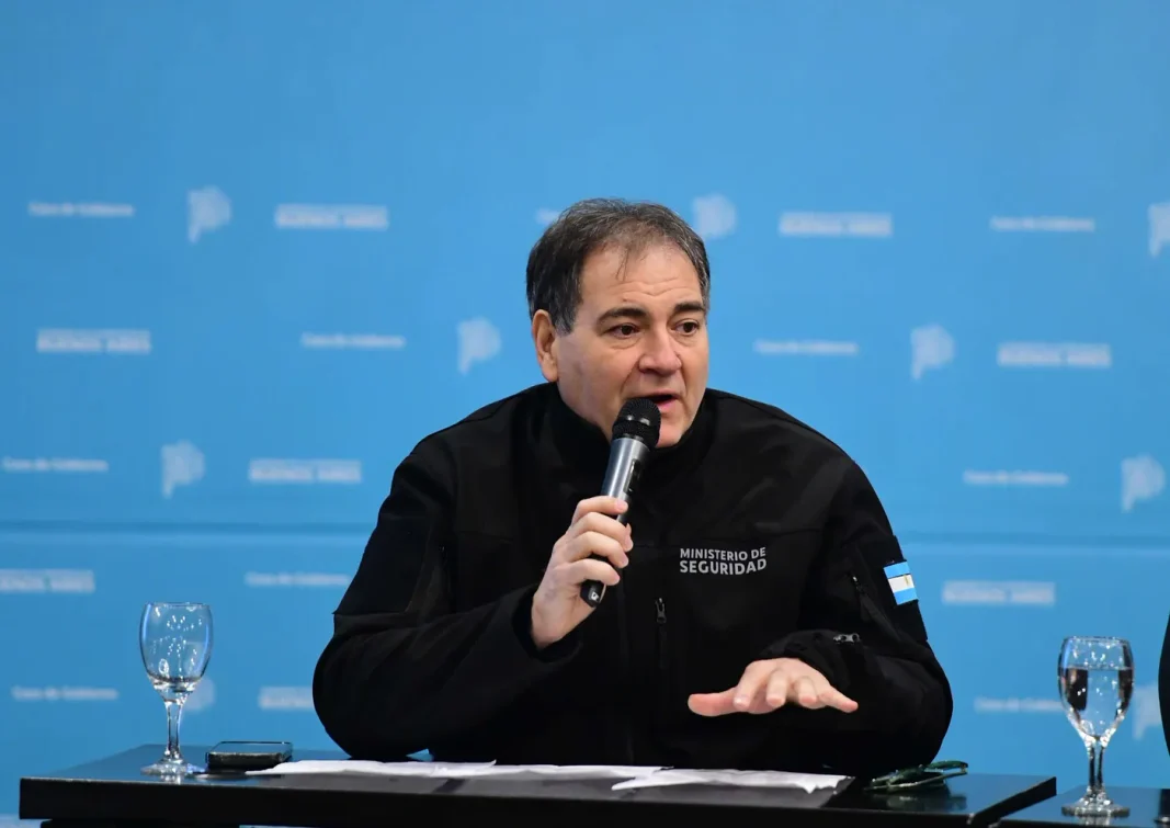 Legisladores de LLA reforzaron sus críticas por la inseguridad y mantienen el reclamo para que Javier Alonso dé explicaciones en la Legislatura.