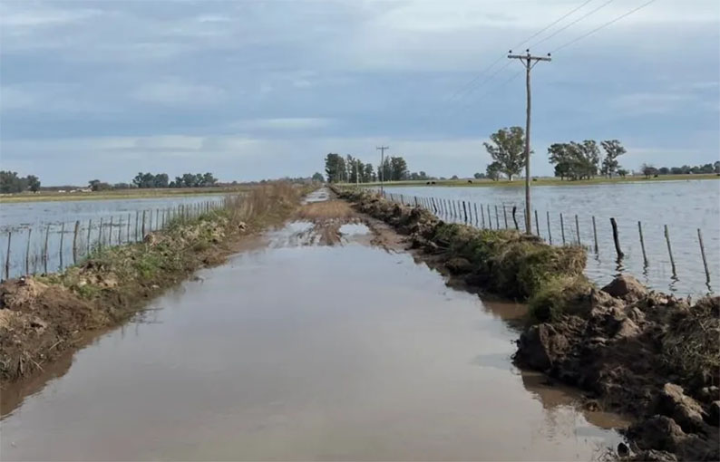Según indicó el senador Vargas, para prevenir los efectos de "El Niño" es urgente intervenir en la red de canales y obras de dragado.