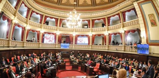 El Senado bonaerense aprobó el proyecto de La Cámpora para frenar la concesión del complejo de Chapadmalal.
