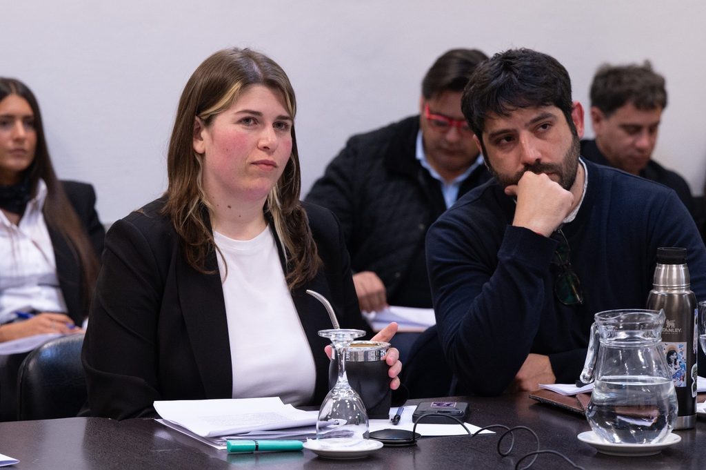 La diputada Micaela Olivetto defendió el nuevo impuesto al 2% sobre los premios de las apuestas online. 