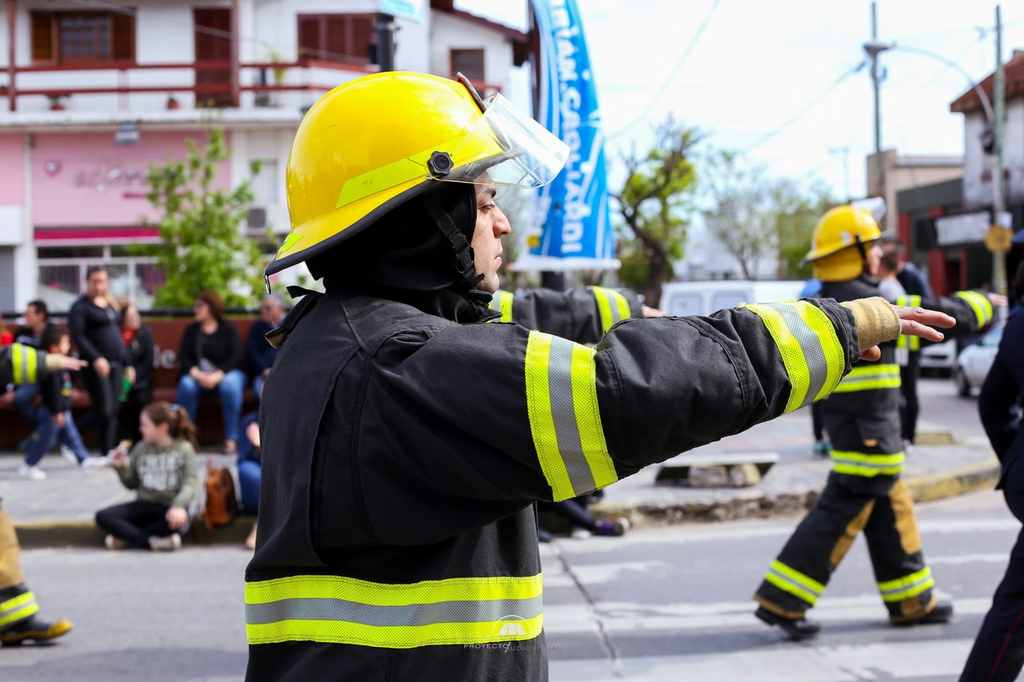 La diputada bonaerense, Priscila Minnaard, volvió a alertar por el desfinanciamiento que sufren los bomberos voluntarios por parte del Ejecutivo nacional.