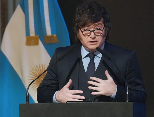 Milei prepara su viaje a París con gobernadores, tras su participación en la Asamblea de la ONU El presidente, Javier Milei, viajará a París para participar de la Argentina Week, con 12 gobernadores, luego pasar por Estados Unidos.