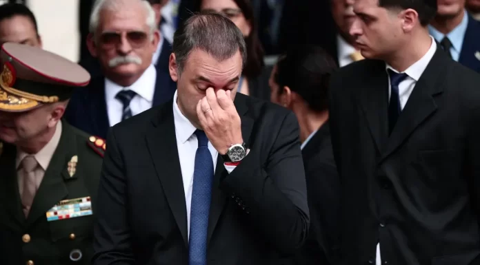 Vence el plazo para que Adorni explique ante la Justicia su evolución patrimonial Este martes vence el plazo para que el ex jefe de Gabinete, Manuel Adorni, presente ante la Justicia la explicación de su evolución patrimonial.