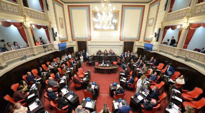 Sin un temario firme, el Senado bonaerense convocó a su cuarta sesión del año Sin proyectos de peso en la agenda, el Senado bonaerense vuelve al ruedo con una sesión para principios de octubre.