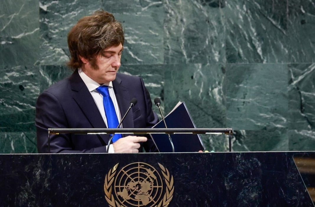 Con críticas a la propia ONU, Milei calificó a Malvinas como una “causa nacional” y convocó al Reino Unido a retomar las negociaciones.