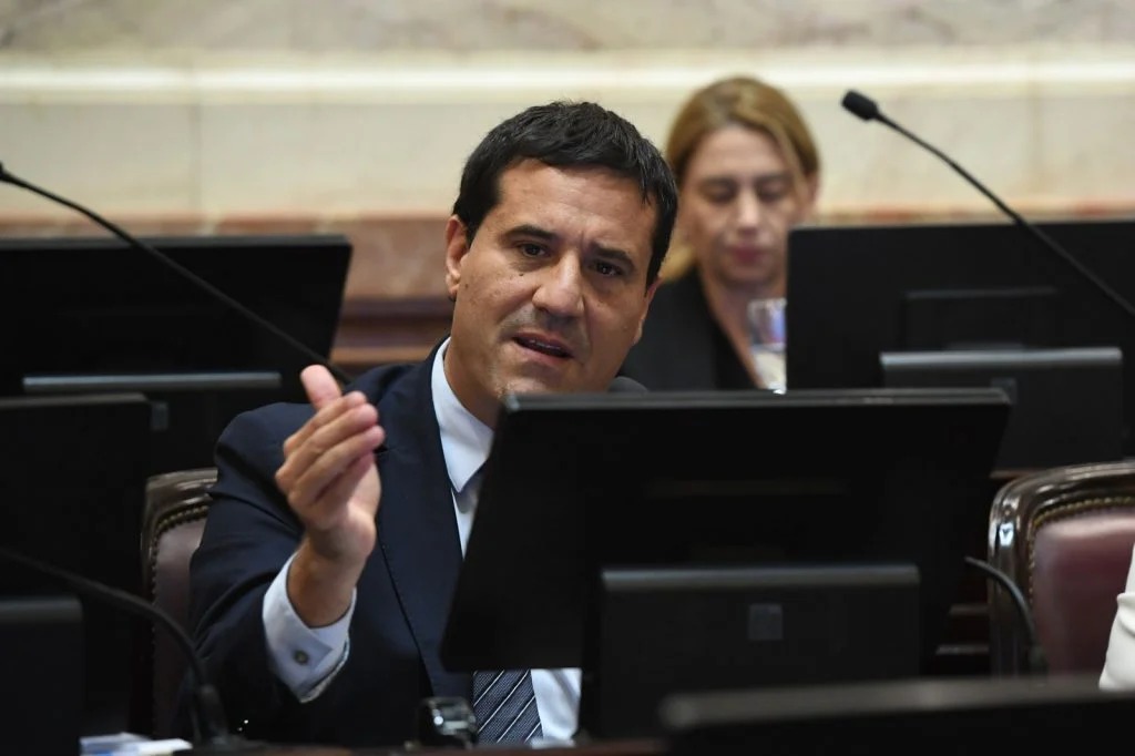 El senador bonaerense Maximiliano Abad integra el grupo de legisladores opositores que expresó reparos al recorte del régimen de Zona Fría.