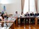 Diputados despachó una batería de leyes contra el endeudamiento familiar para la sesión del martes Con un plenario de comisiones, Diputados despachó cuatro leyes para hacerle frente al endeudamiento familiar, que se aproximan a la sesión del martes.