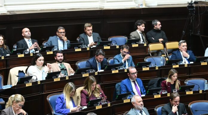 La Libertad Avanza se plantó contra las leyes judiciales y de endeudamiento familiar Diputados de La Libertad Avanza adelantaron su rechazo a la ampliación del Tribunal de Apelación Fiscal y a las leyes sobre endeudamiento familiar.