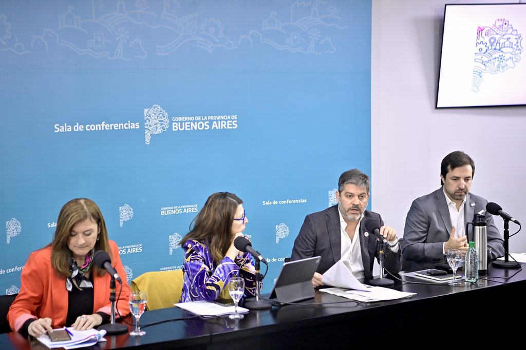 Carlos Bianco volvió a cargar contra el Gobierno nacional por los recursos que le adeuda a la provincia de Buenos Aires.