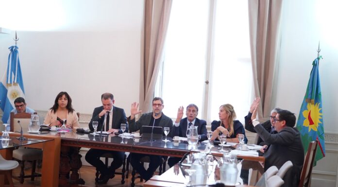 En comisiones, diputados metieron cambios a la ley del Tribunal Fiscal: tasa más alta y freno a la creación de cargos Diputados terminó modificando en comisiones la ley para reformar el Tribunal Fiscal de Apelaciones. Chau ampliación de cargos, hola aumento de la tasa.