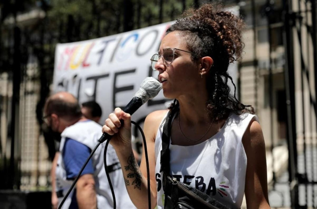 Docentes bonaerenses arrancan este jueves un sorpresivo paro provincial por los episodios de violencia registrado en las escuelas de la provincia de Buenos Aires. 