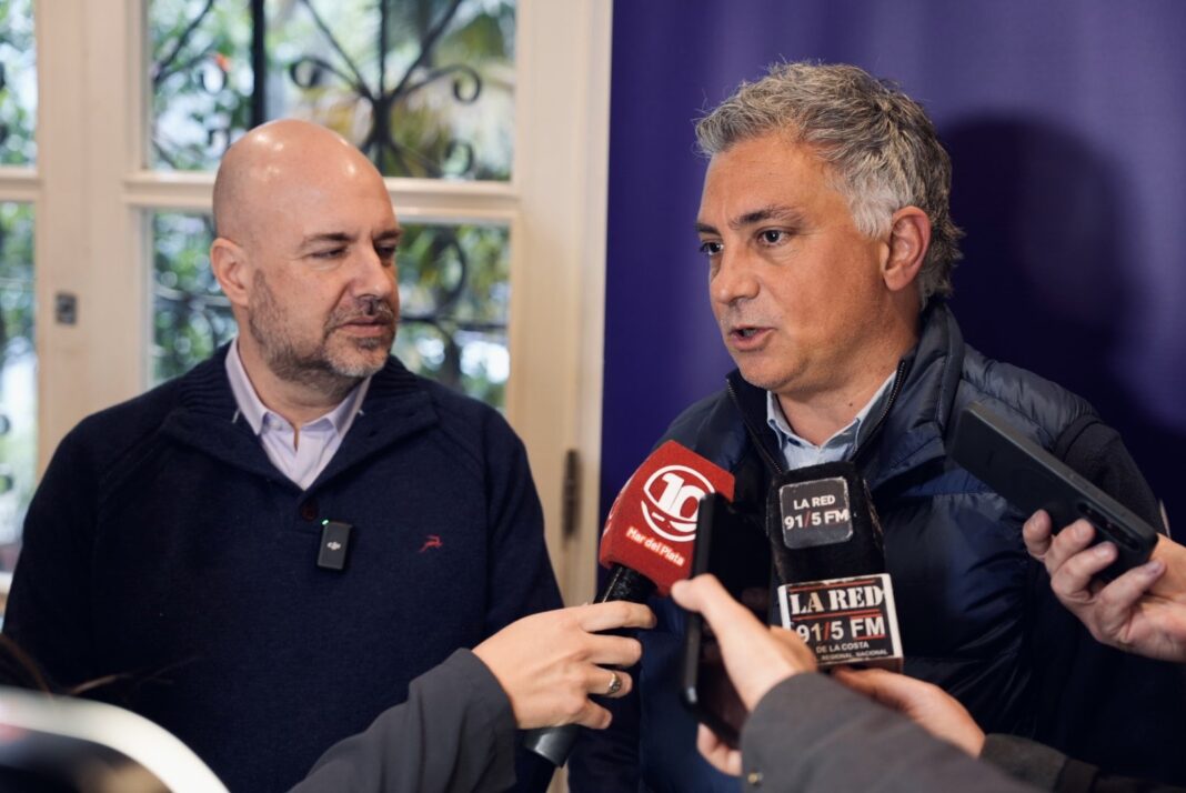 Durante un plenario con dirigentes de la Quinta sección electoral, el titular del partido libertario bonaerense, Sebastián Pareja, volvió a sentar postura sobre la reelección de intendentes.