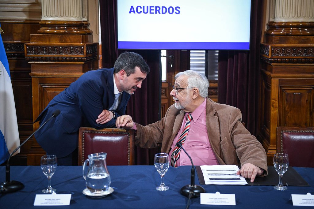 El oficialismo busca poner a la neuquina Nadia Márquez al frente de la comisión de Acuerdos, que quedó sin titular tras el fallecimiento del senador libertario Juan Carlos Pagotto.