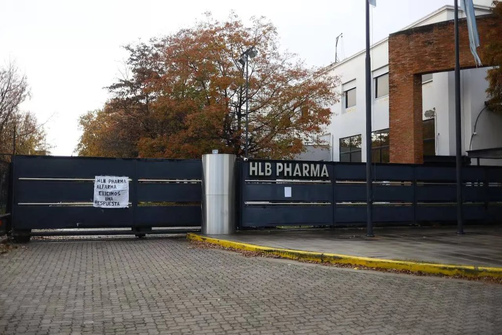Con aval de Kreplak, la Provincia le envió la orden a los hospitales y efectores bonaerenses para que descarten los fármacos de HLB Pharma y Ramallo. 