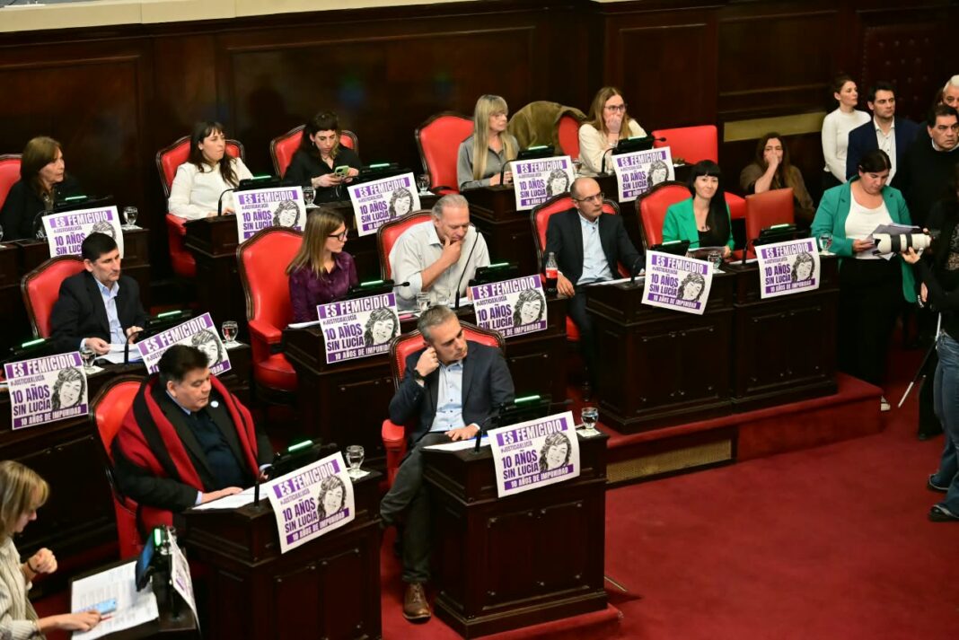 El Senado bonaerense convirtió en ley el proyecto de la peronista, Lucía Iañez, que amplía por 45 días las licencias por duelo familiar para los trabajadores estatales.