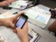 Senadores sancionó la ley que regula el uso de celulares en escuelas secundarias El Senado bonaerense sancionó una ley del bloque Unión y Libertad para regular el uso de los celulares en las escuelas.