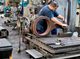 La actividad industrial no repunta: caen 11 de los 16 sectores Pese a la suba intermensual, el INDEC precisó que la actividad industrial acumula una caída del 2,7% en los primeros ocho meses de 2026.