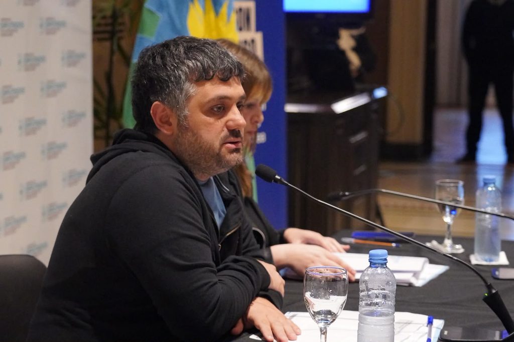La Cámpora salió a apurar la mega ley contra las apuestas online. 