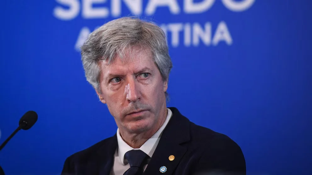 Santiago Bausilli quedó bajo la lupa de la AGN tras la detección de una pérdida de US$1.023 millones en opciones financieras y pago de primas.