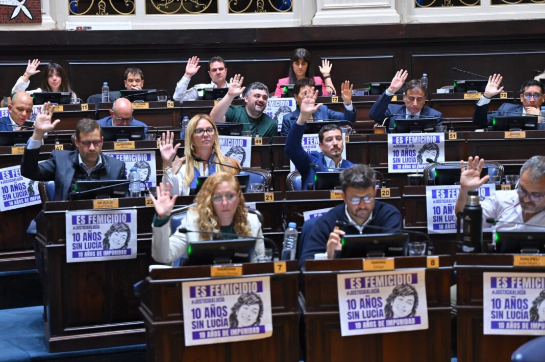 Legisladores bonaerenses de todo el arco político celebraron este viernes la marcha atrás de la Corte Suprema con la Ley de Tierras. “Queda claro que luchar sirve”, afirmaron.